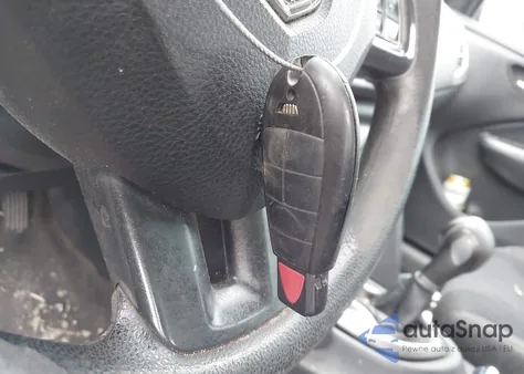 2016 Dodge Dart Sxt z USA, uszkodzony, nr VIN 1C3CDFBB8GD592953